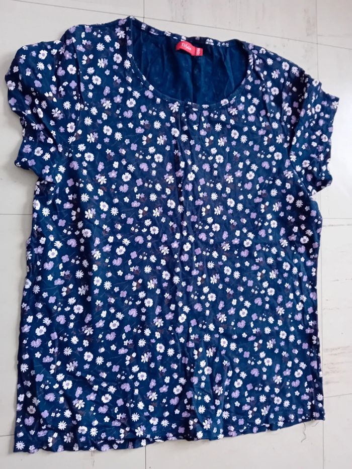 T-shirt à fleurs