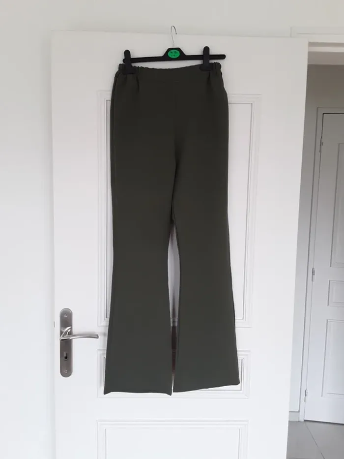 Tailleur pantalon - photo numéro 4