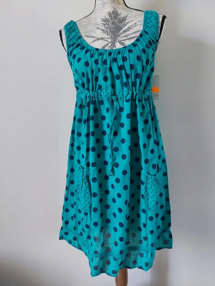 Robe neuve en coton