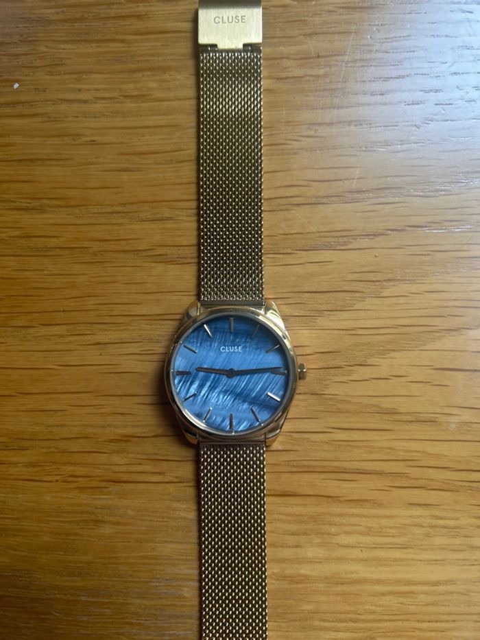 Montre cluse - photo numéro 3