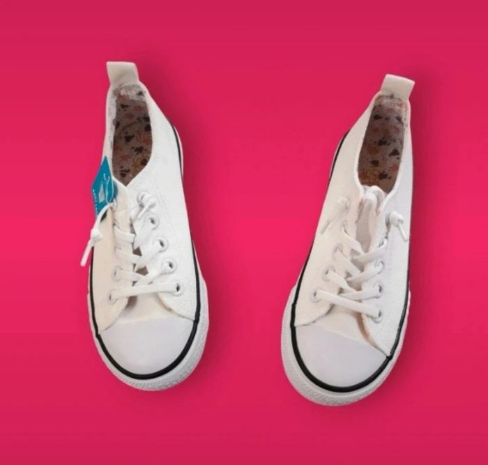 Baskets blanches lacets élastiques neuves Lovely skull pointure 31 - photo numéro 3