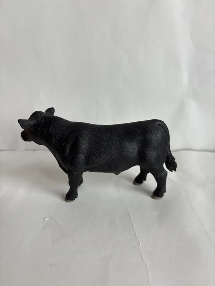 Taureau Angus Schleich - photo numéro 2