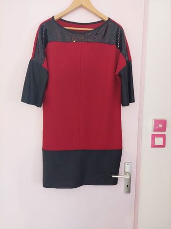 Robe bordeaux noir