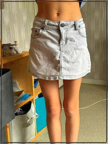 Mini jupe taille 38 marque lenouveau paris