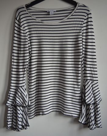 Haut rayé AMISU blanc et noir manches longues volants taille M