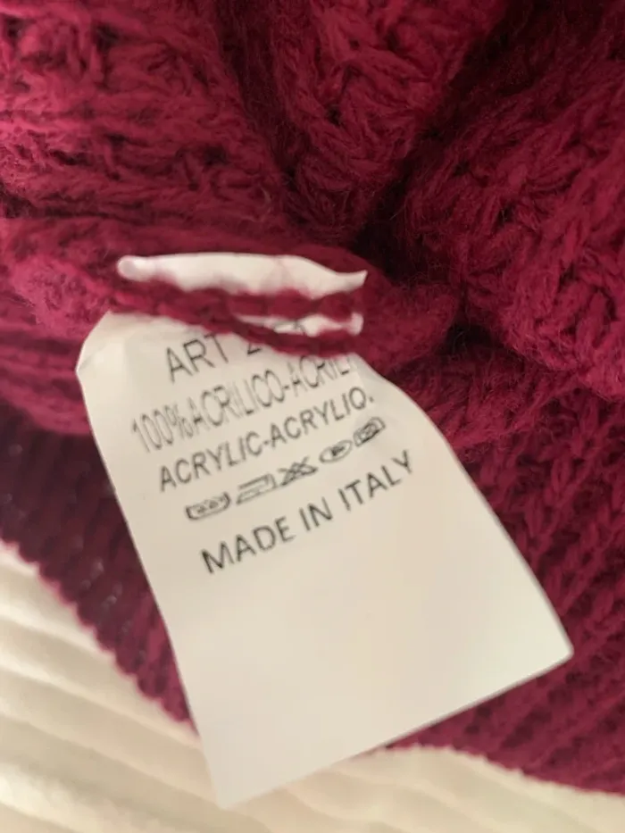 Très beau pull col roulé femme avec inscription love - photo numéro 5