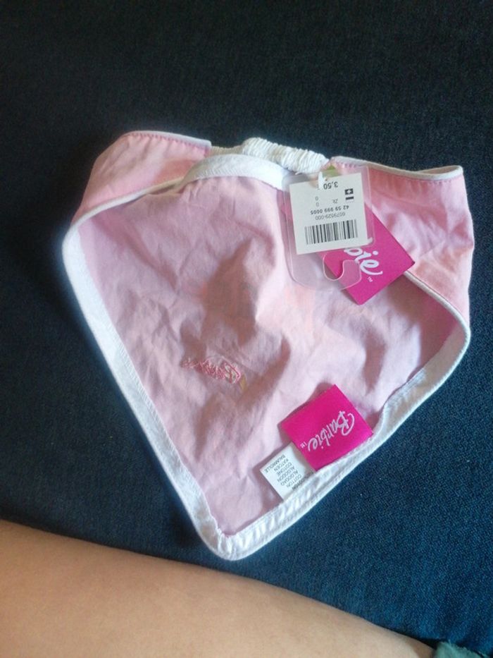 Bavoir barbie - photo numéro 2