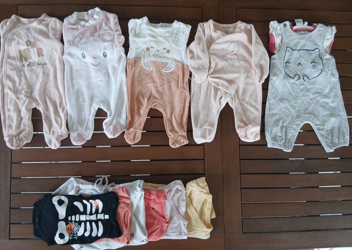 Lot vêtements fille  naissance.