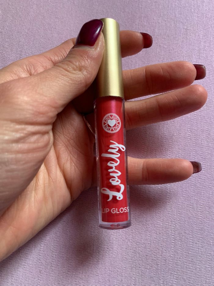 Lip gloss