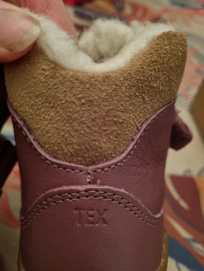Bottines neuves cuir fourrées taille 24 - photo numéro 8