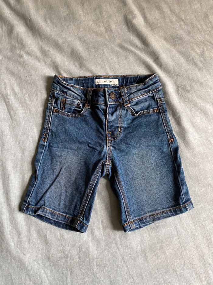 Short jeans 🔹 slim 🔹 3 ans