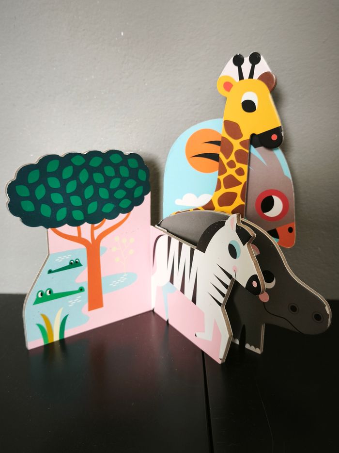 Livre bébé "la savane" - photo numéro 2
