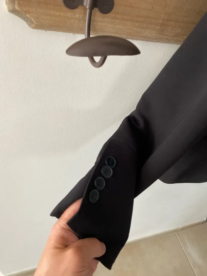 Blazer noir cintré Taille 40 - photo numéro 5