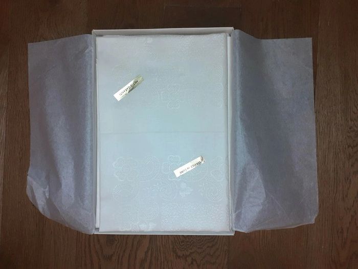 Neuf 1 Nappe et 12 serviettes damassé metis crème