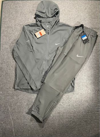 Ensemble Nike running 