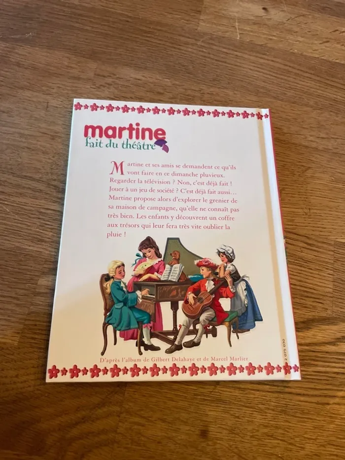 Livre Martine fait du théâtre - photo numéro 3