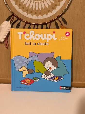 Tchoupi fait la sieste 