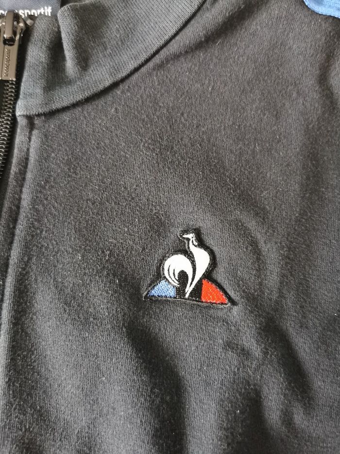 Gilet zippé noir sans capuche le coq sportif 14 ans en bon état - photo numéro 4