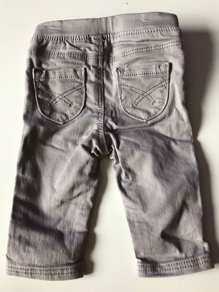 Pantalon gris 3 mois - photo numéro 2