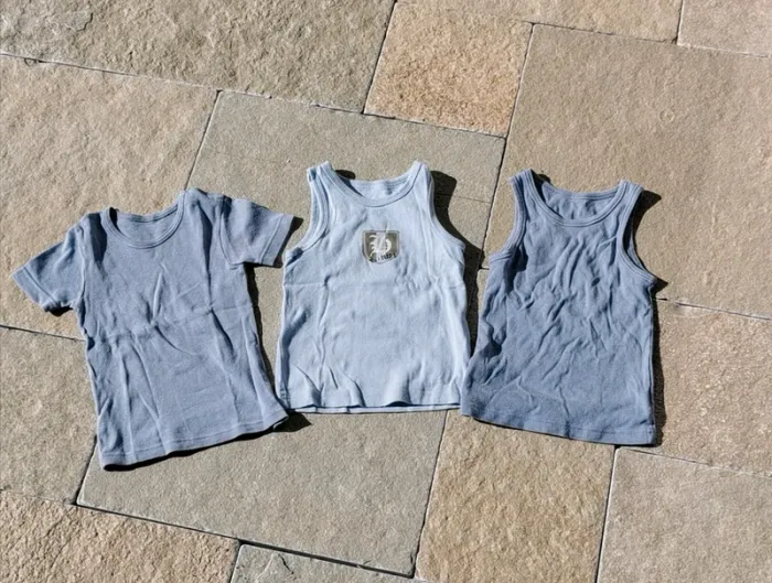 Lot de 3 maillots de corps 2- 3 ans