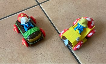 Lot voitures Les Schtroumpfs 