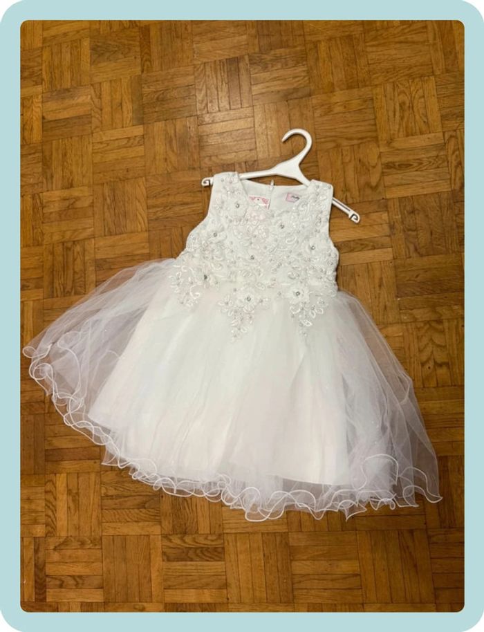 Robe blanche - photo numéro 3