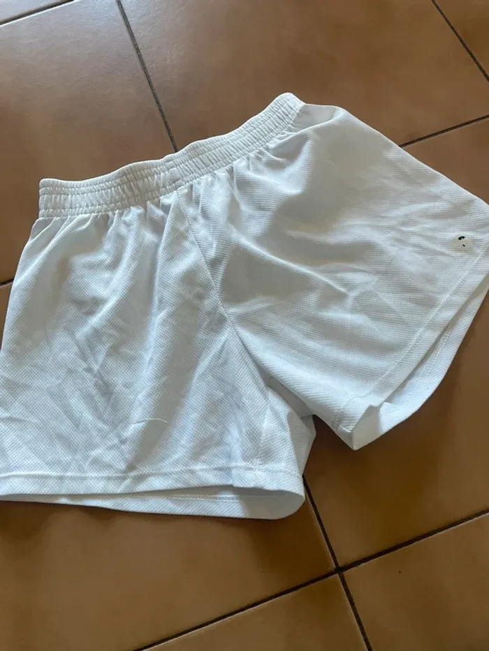 Short 6 ans - photo numéro 2