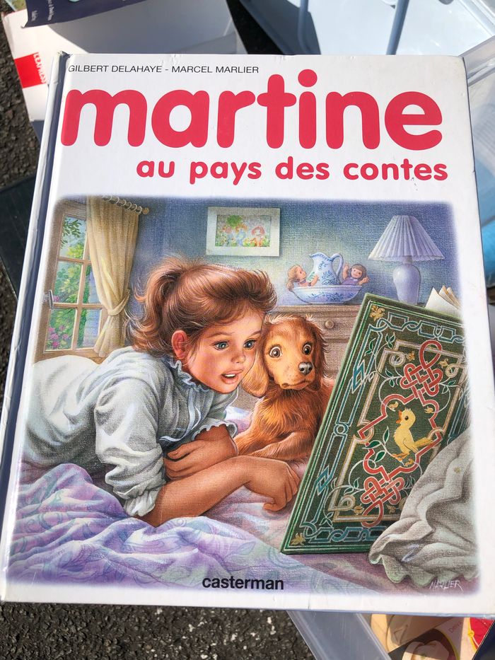 Martine au pays des contes