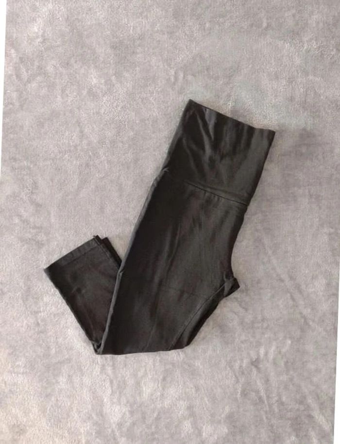 Legging court de grossesse taille 38/40