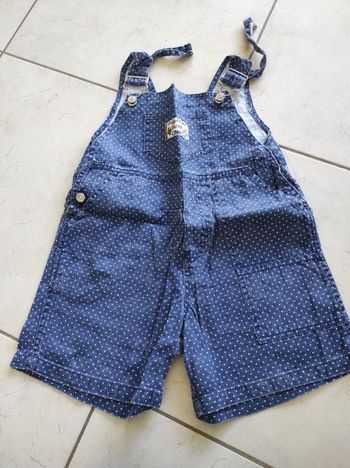 Jolie salopette  short  4 ans