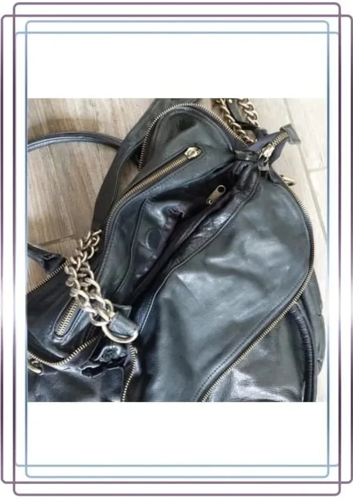 Sac à bandoulière en cuir Sabrina, bon état mais quelques petites traces, 35x40 - photo numéro 3