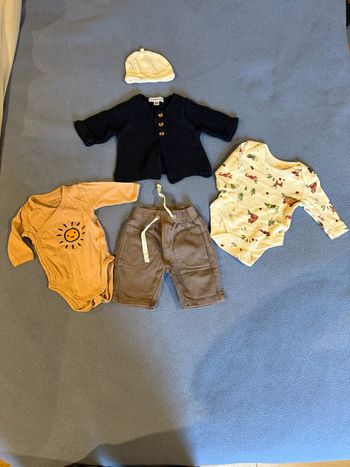 Lot vêtements bébé Naissance