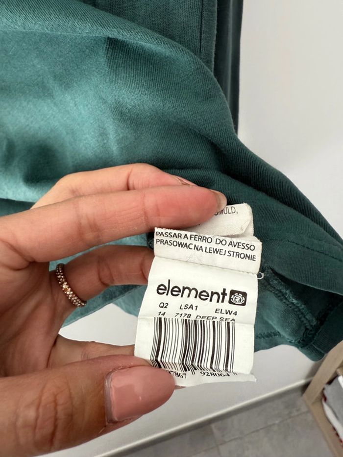 T-shirt Element garçon taille 14 ans longues manches très bon état - photo numéro 5