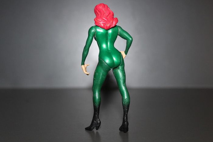 Figurine Poison Ivy - DC Comics - photo numéro 3