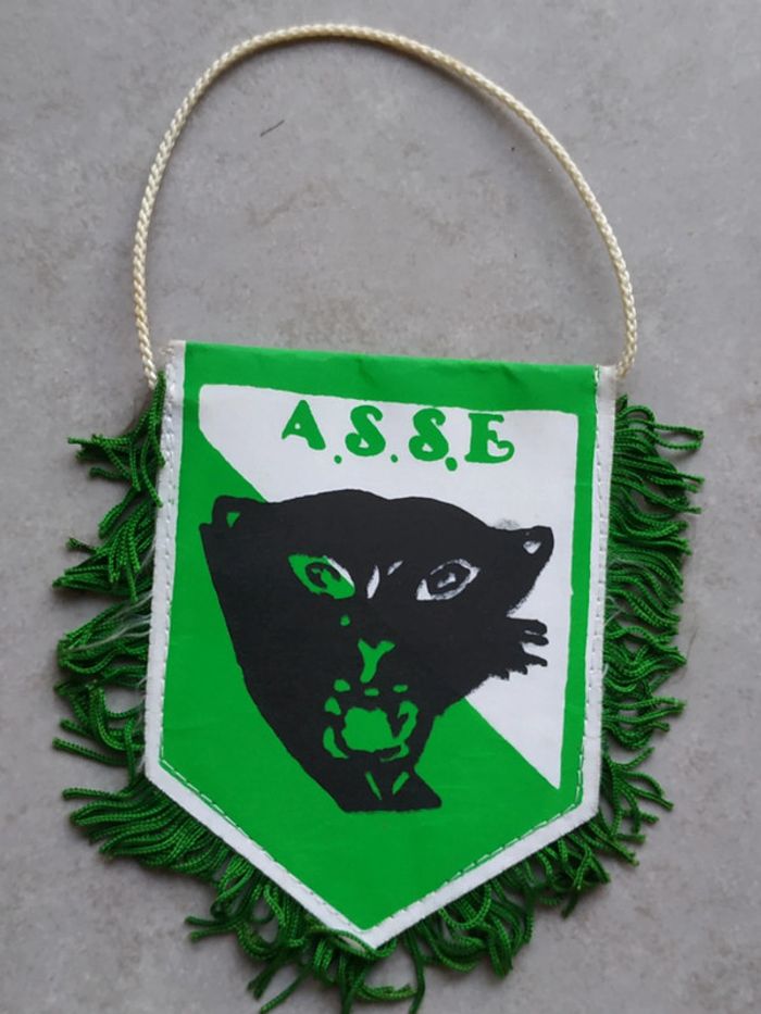 Fanion ancien et rare Saint-Etienne (ASSE)