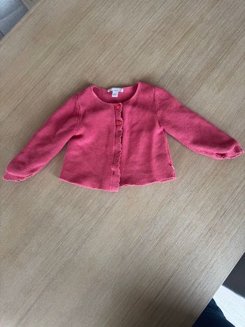 Gilet Obaibi rose 9 mois