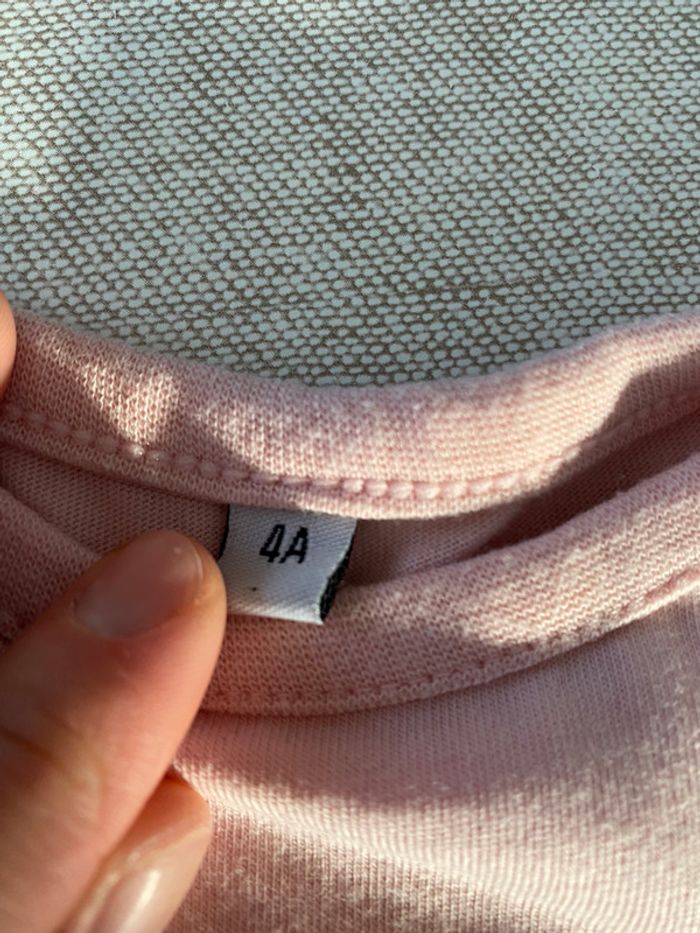 Haut à étoiles - photo numéro 3