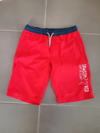 Short Palomino 9ans (134) neuf