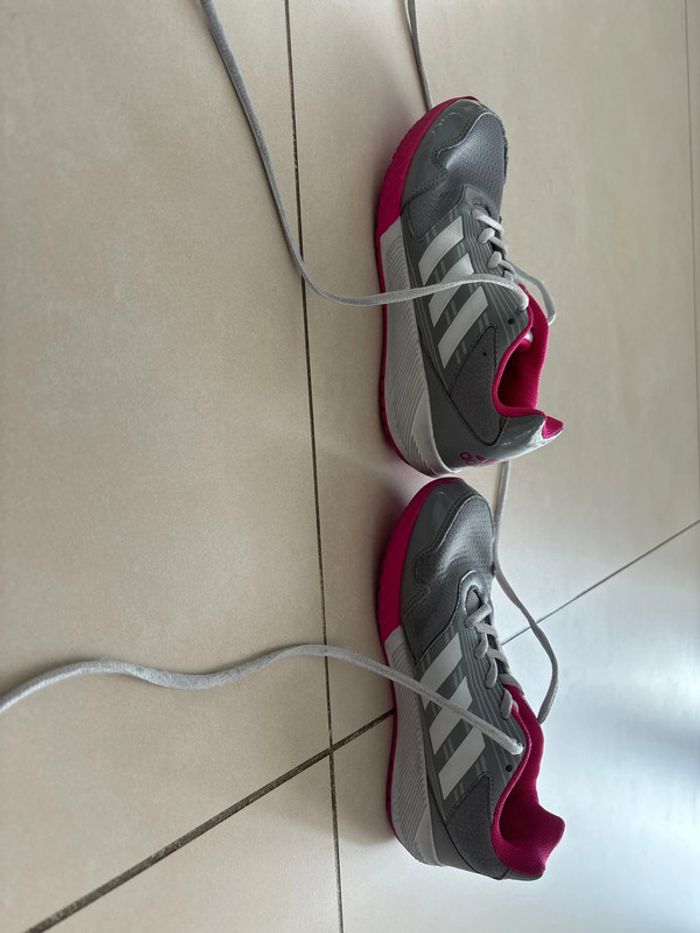 Basket Adidas fille taille 36 - photo numéro 3