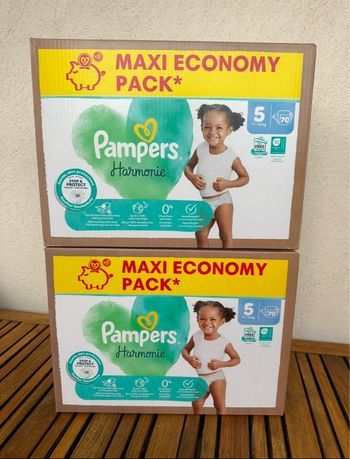 Couches Pampers  taille 5