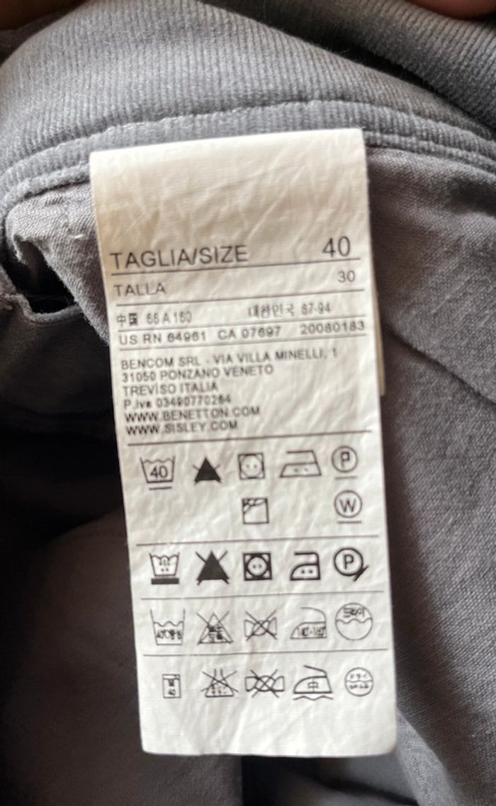 Mini jupe droite Benetton en velours gris – Taille 40 IT (équiv. 36 FR) - photo numéro 4
