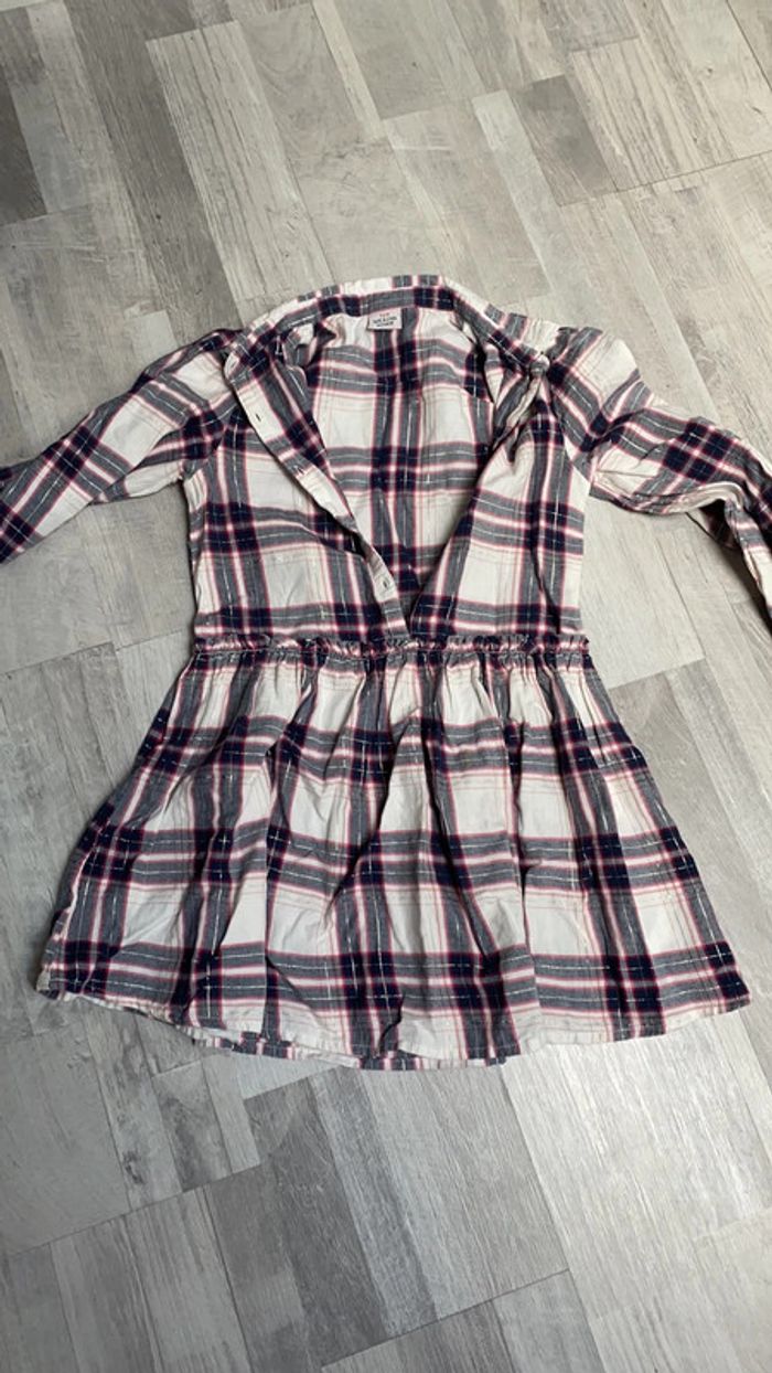 Robe tape à l’œil