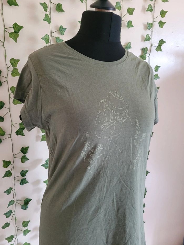 T-shirt beloved 40 🌹 - photo numéro 3
