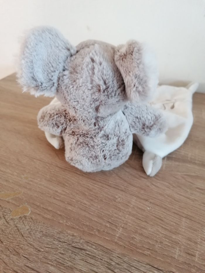 Doudou koala tenant son mouchoir beige chiné, kiabi - photo numéro 5