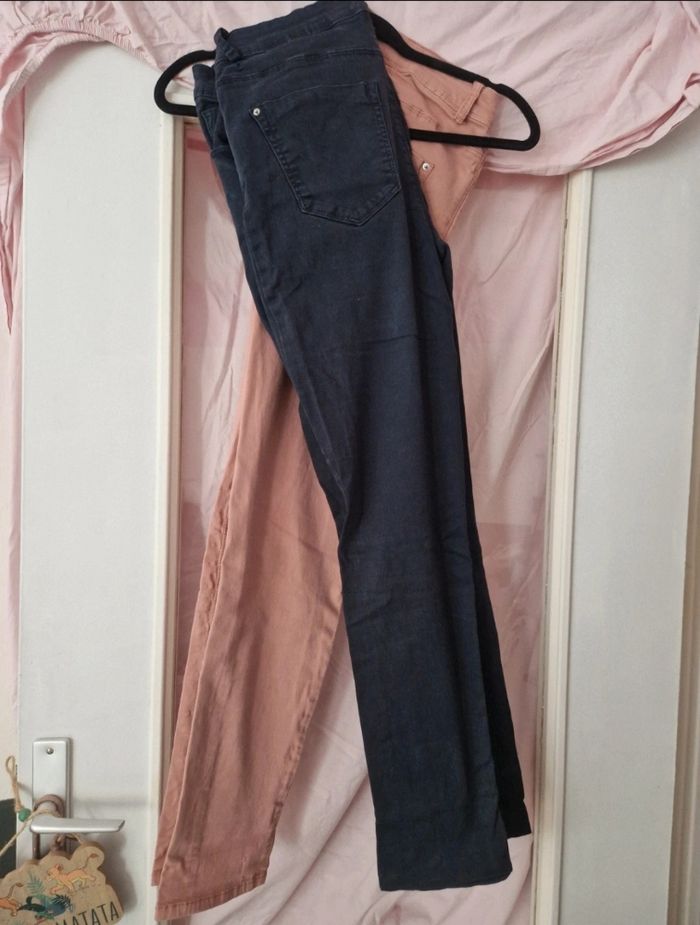📦 Lot de 2 pantalons – rose et bleu marine - photo numéro 2