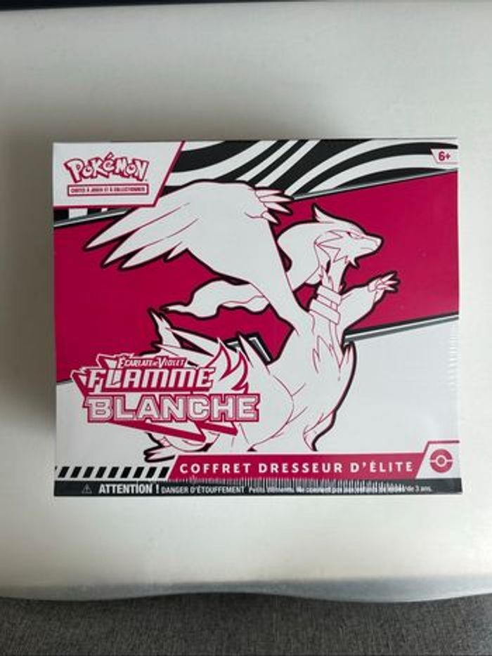 ETB Flamme Blanche - Pokémon EV10.5