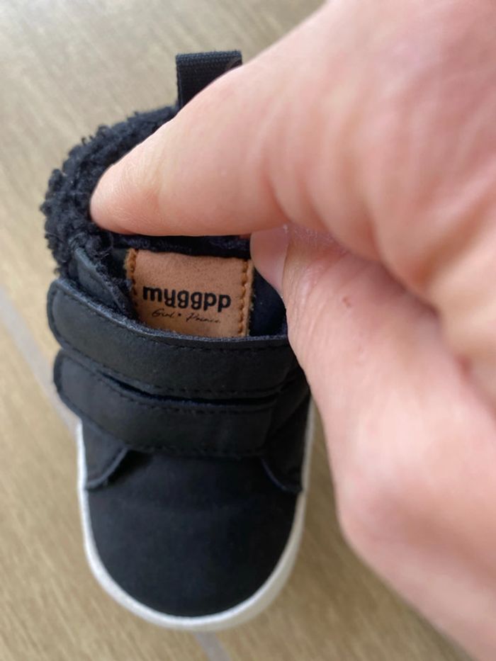 Chaussure chausson souple 6-12 mois - photo numéro 4