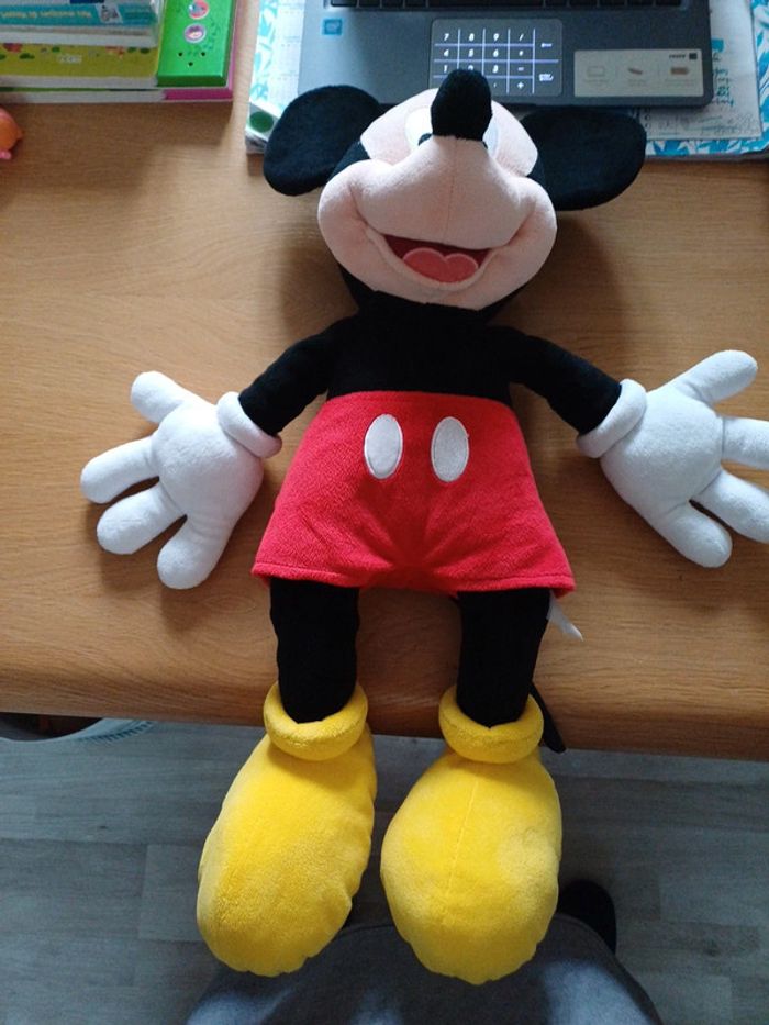 Peluche Mickey