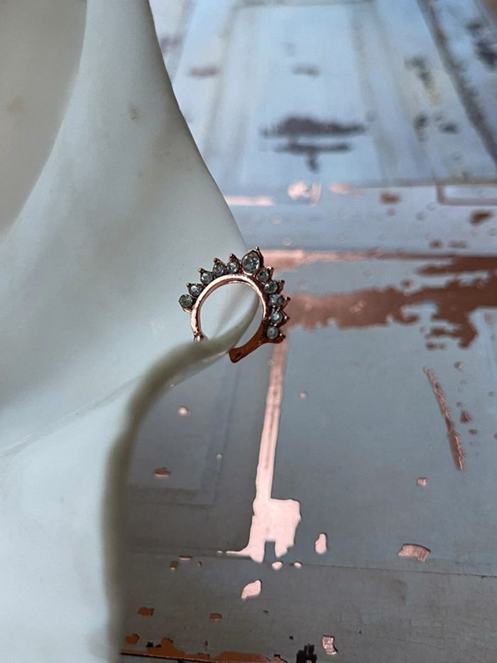 bague d’oreille strass et rosegold