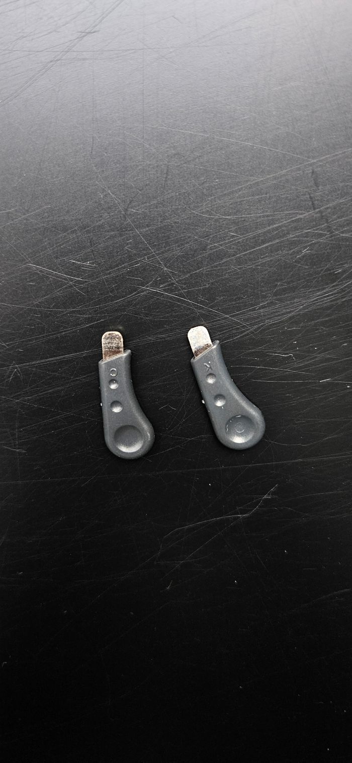Lot compas avec stylos, mines de rechange et taille-crayons adaptés - photo numéro 6